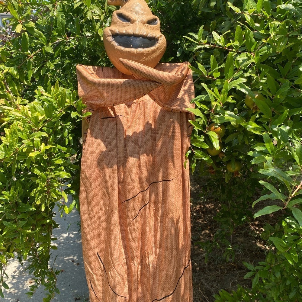 Oogie Boogie Nightmare Before Christmas Halloween decoration Large Disney - Picture 3 of 8
